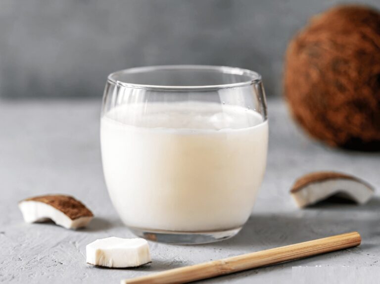 The Health Benefits of Coconut Milk